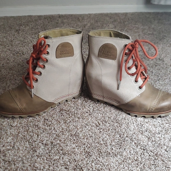 Sorel Joan of Arctic Wedge Mid Boots –‎ Size 7 - Picture 8 of 8
